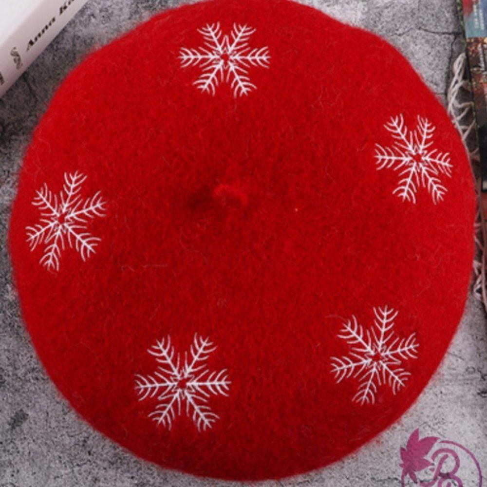 Tan Snowflake Wool Beret